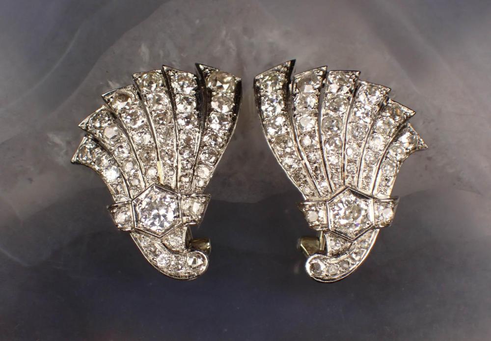 PAIR OF ANTIQUE DIAMOND AND PLATINUM 2ed59e