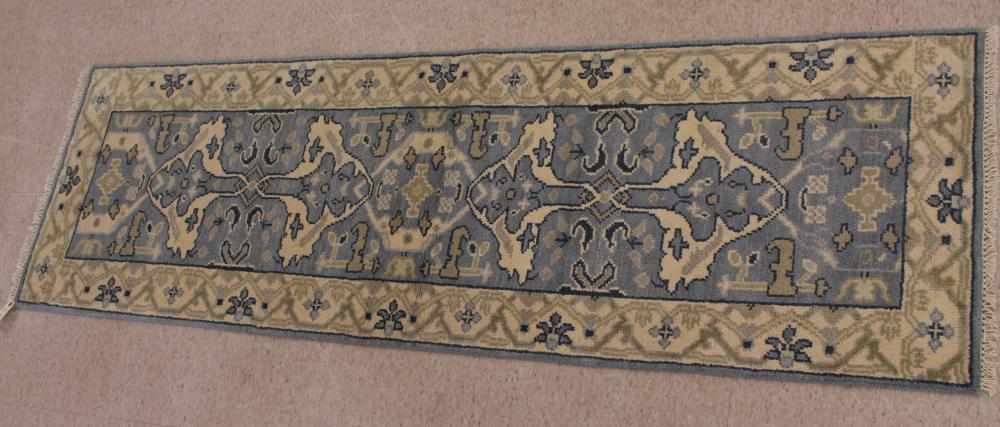 HAND KNOTTED ORIENTAL AREA RUGHAND