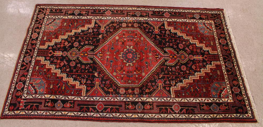HAND KNOTTED PERSIAN TRIBAL RUGHAND 2ed658