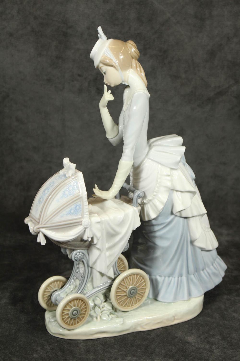 LLADRO PORCELAIN FIGURELLADRO PORCELAIN 2ed721