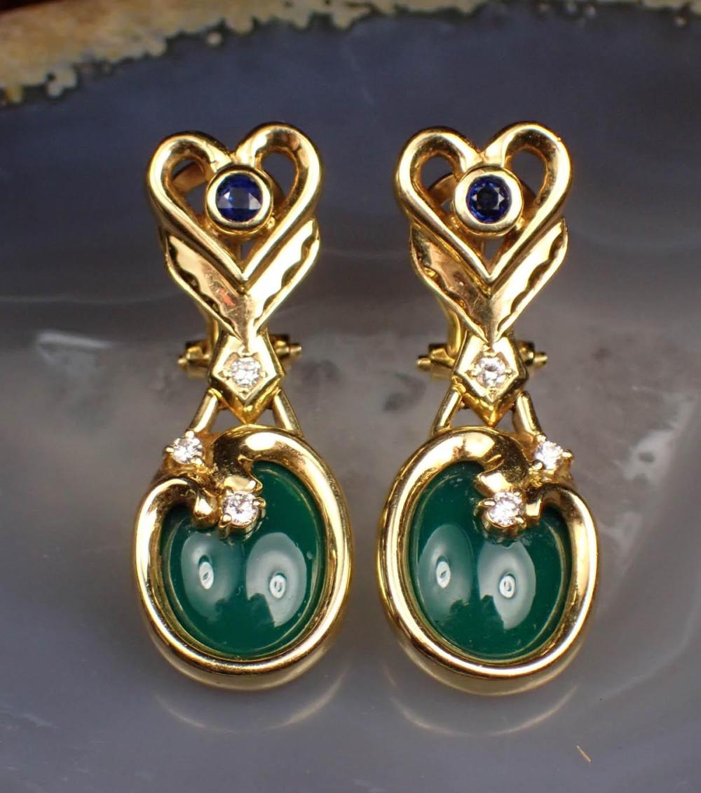 JADE SAPPHIRE AND EIGHTEEN KARAT 2ed738