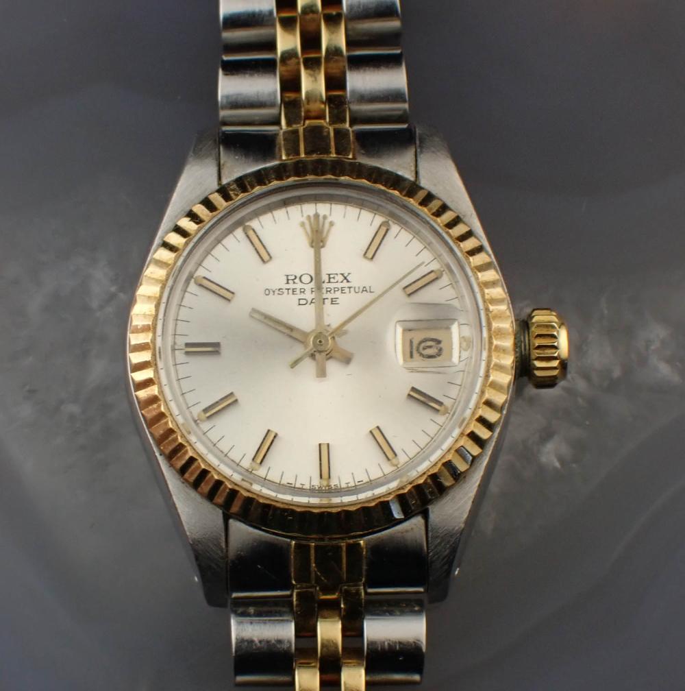 LADY'S ROLEX OYSTER PERPETUAL DATE