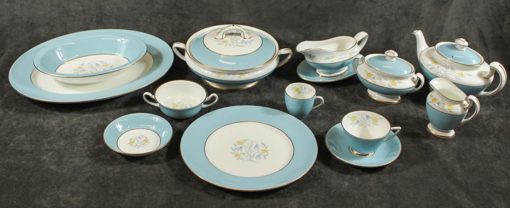 ROYAL DOULTON CHINA SETROYAL DOULTON