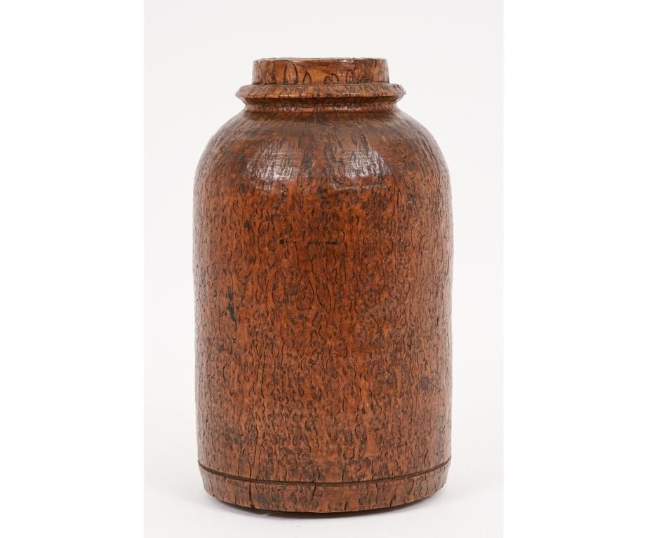 Unusual burl wood carved canister  2eb7a2