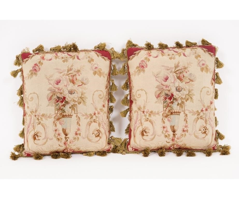 Two identical small French Aubusson
