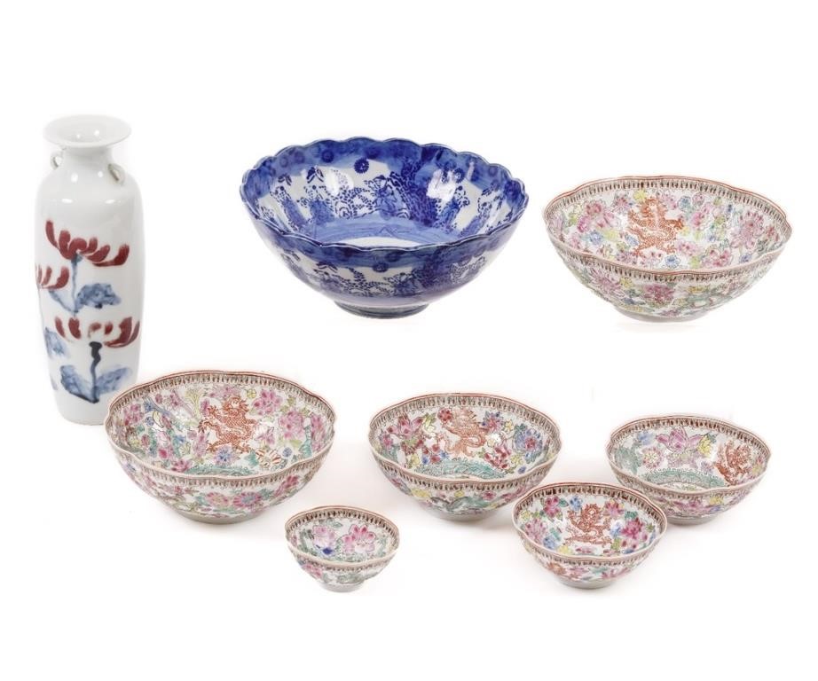 Japanese nest of six colorful bowls  2eb8e7