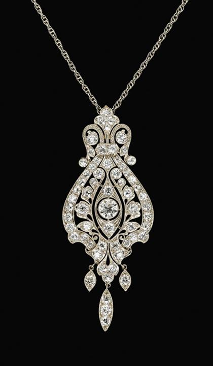Platinum and diamond pendant necklace