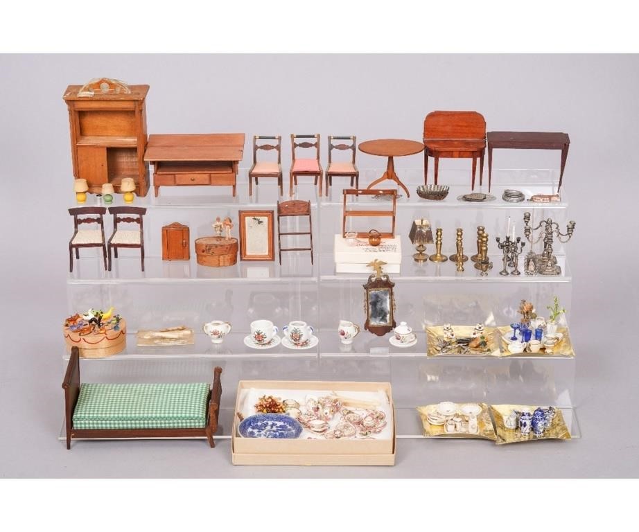 Collection of miniature doll house 2eba7a