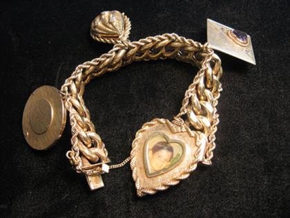 Heavy link yellow gold charm bracelet 4ac52