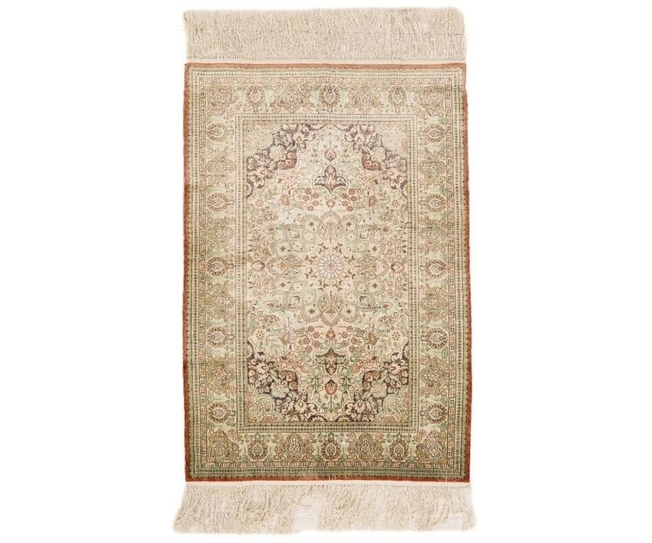 Turkish silk woven mat in pastel 2ebc56