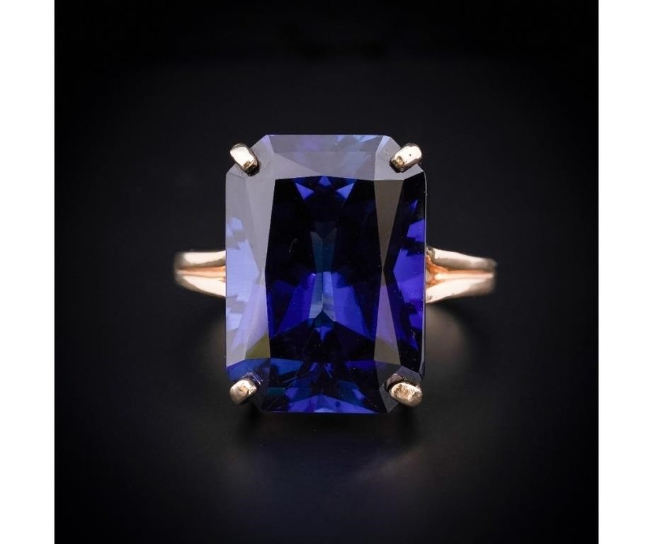 14k gold blue stone ladies cocktail