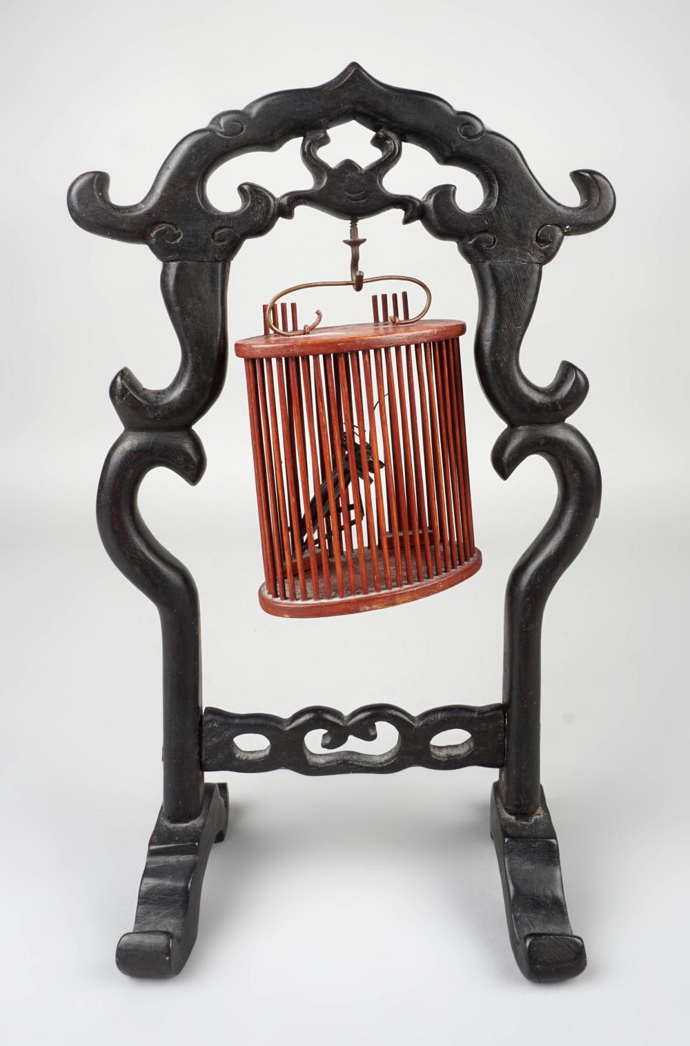 CHINESE WOOD CRICKET CAGE ON CARVED 2ebf28