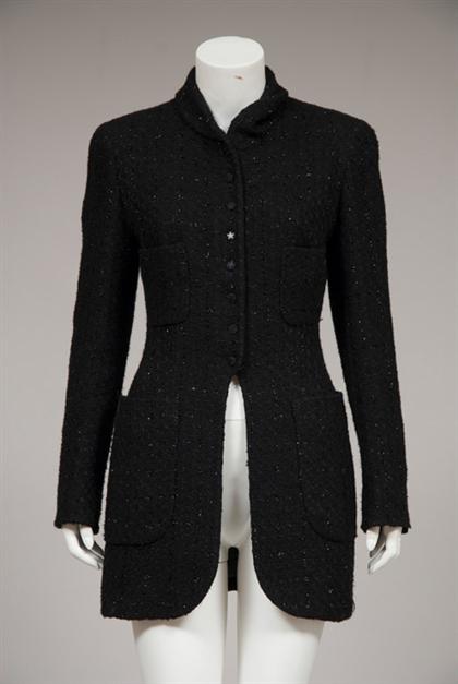 Black Chanel boucle blazer spring 4acc4