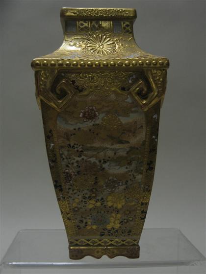 Japanese Satsuma vase    late 19th