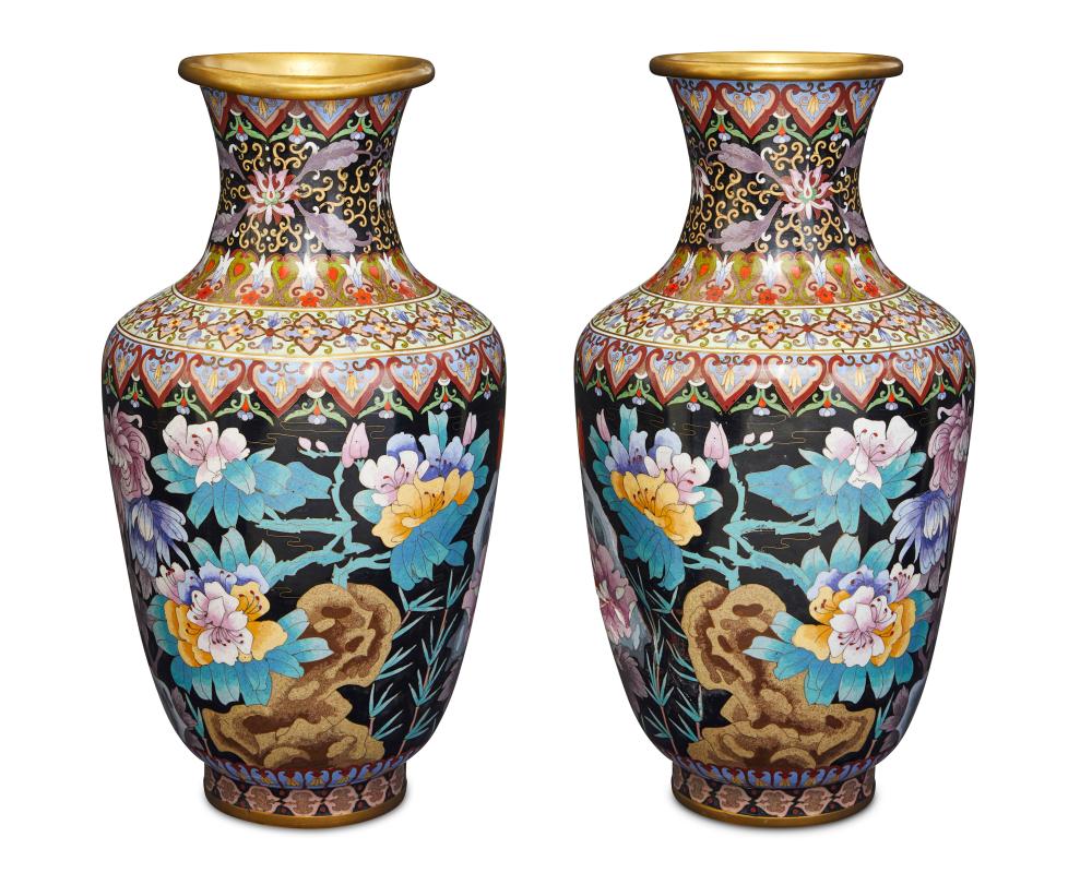 A PAIR OF CHINESE CLOISONNé VASESA