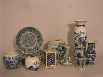 Twelve Chinese blue and white table 4b110