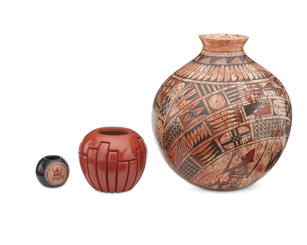 A GROUP OF PUEBLOAN AND MEXICAN POTTERY