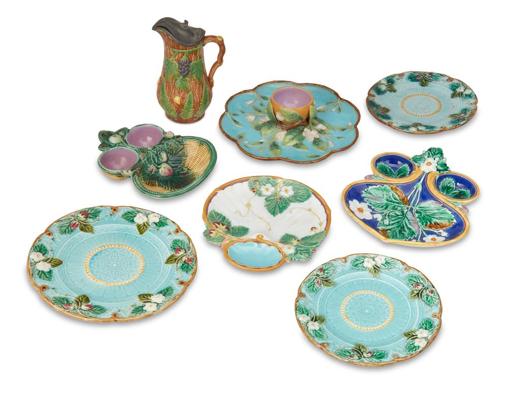 A GROUP OF ENGLISH AND FRENCH MAJOLICA