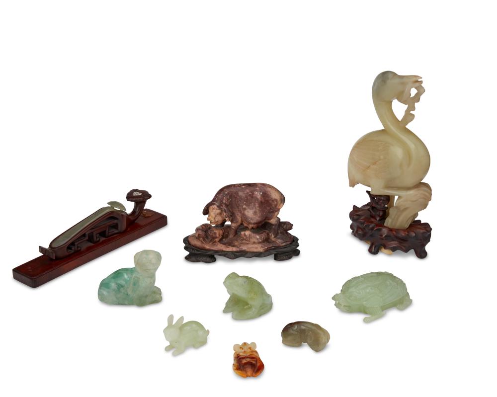 A GROUP OF CHINESE CARVED HARDSTONE