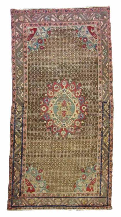 Serab rug 9 ft 7 in x 4 ft  4b15c