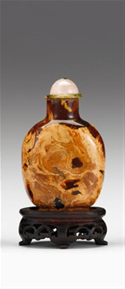 Chinese amber snuff bottle    19th