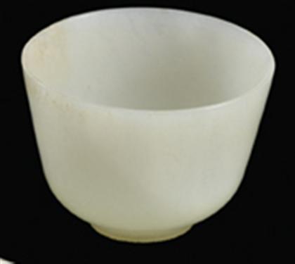 Fine Chinese white jade cup   