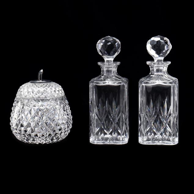 PAIR OF TIFFANY CRYSTAL DECANTERS 2ef123