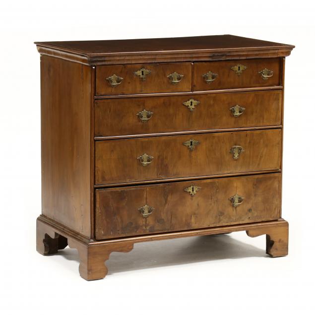 GEORGE II WALNUT CHEST OF DRAWERS 2ef340