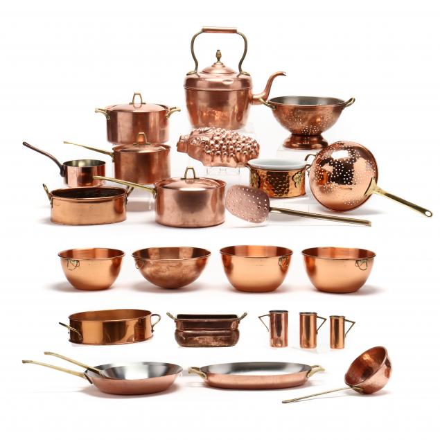 COLLECTION OF 23 COPPER COOKWARE 2ef4cc