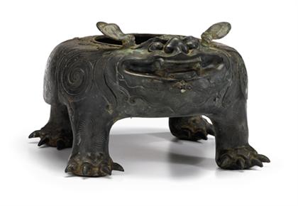 Large and heavy Chinese bronze 4b254