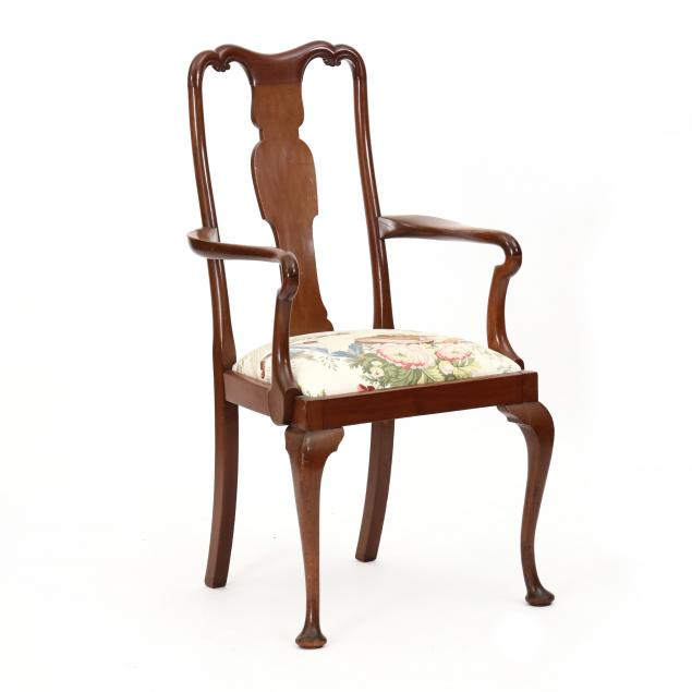 QUEEN ANNE STYLE MAHOGANY ARMCHAIR