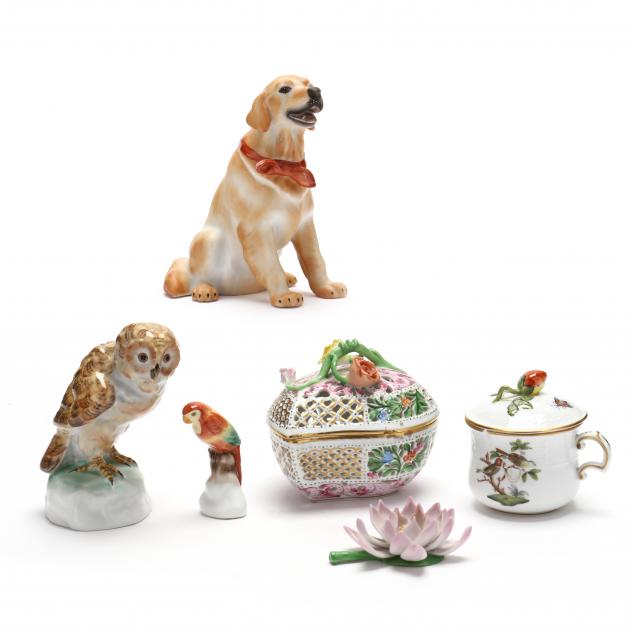 HEREND PORCELAIN GROUPING  20th century,