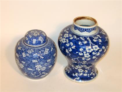 Chinese blue and white hawthorn 4b287