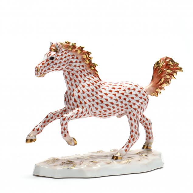 HEREND PORCELAIN FISHNET GALLOPING