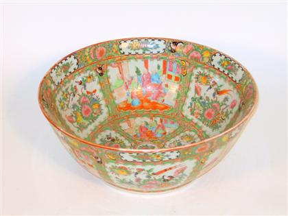 Large Chinese rose medallion bowl 4b2bd