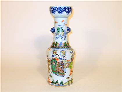 Chinese famille verte mallet vase 4b2c2