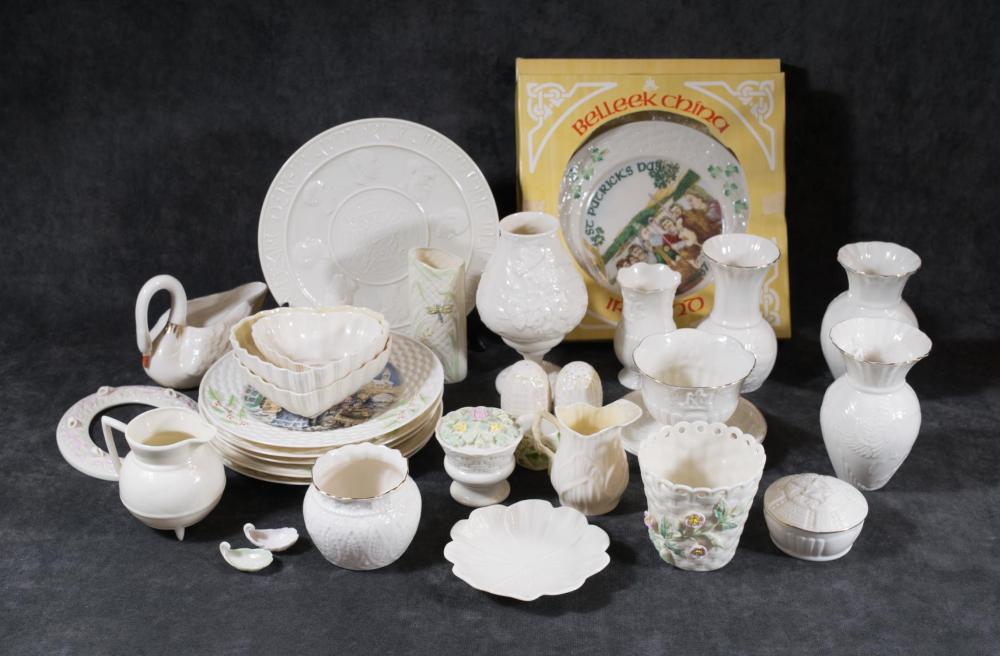 ASSORTED BELLEEK PORCELAIN ITEMS, THIRTY-THREE