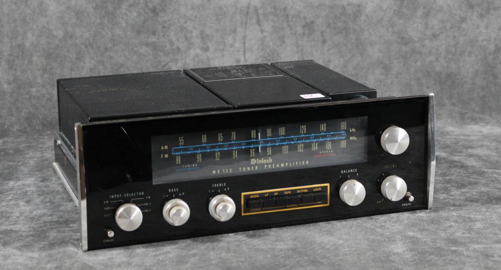 MCINTOSH STEREOPHONIC TUNER PREAMPLIFIERMCINTOSH