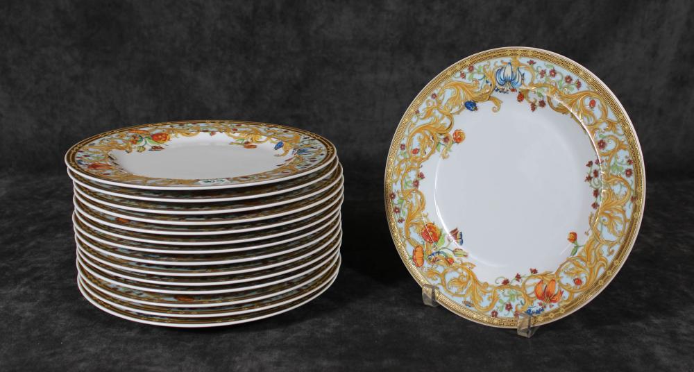 SET OF FIFTEEN FINE CHINA DINNER 2ed990