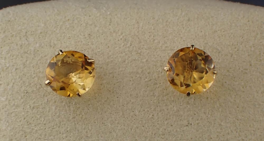 CITRINE AND FOURTEEN KARAT GOLD