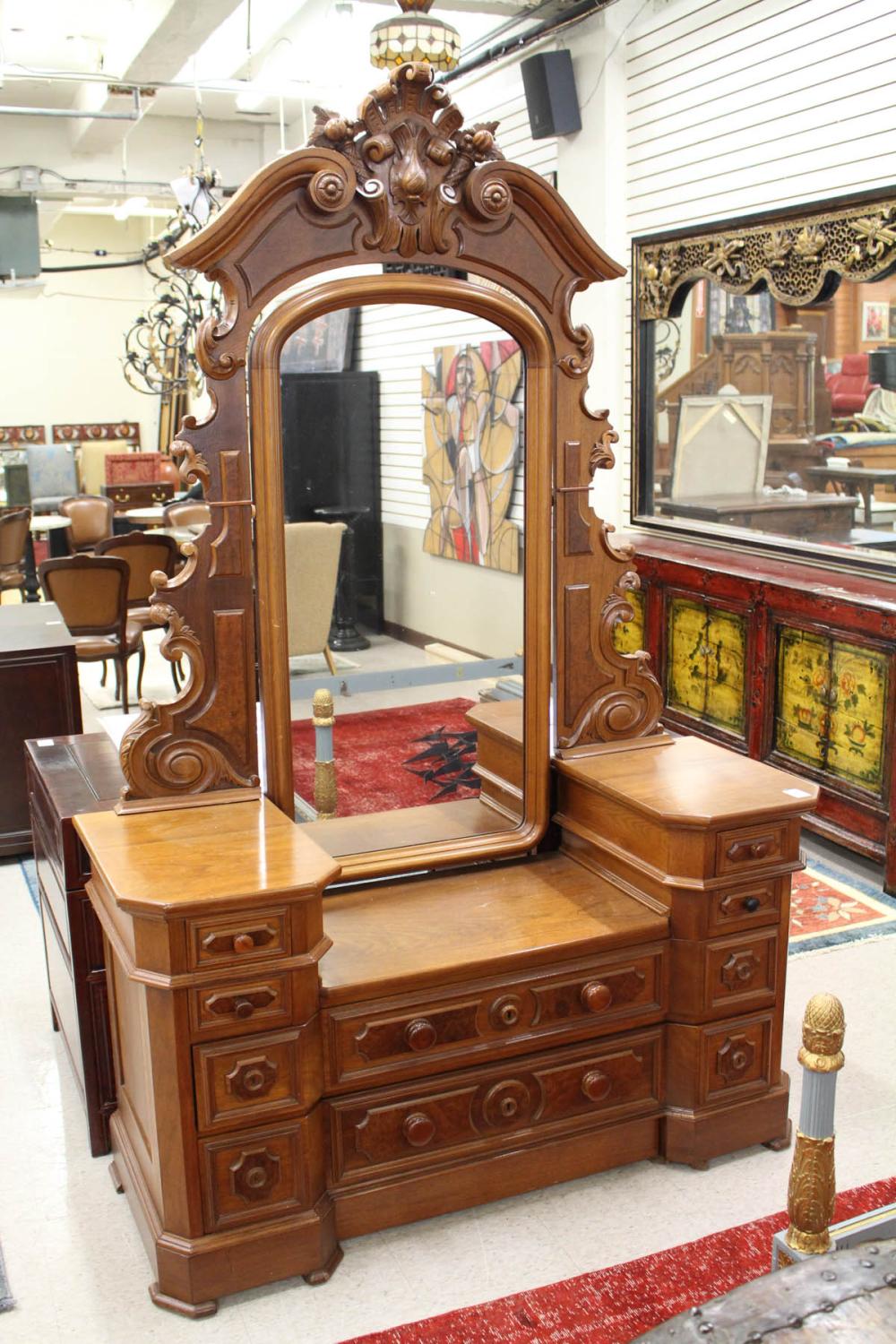 VICTORIAN WALNUT VANITY DRESSERVICTORIAN 2eddce