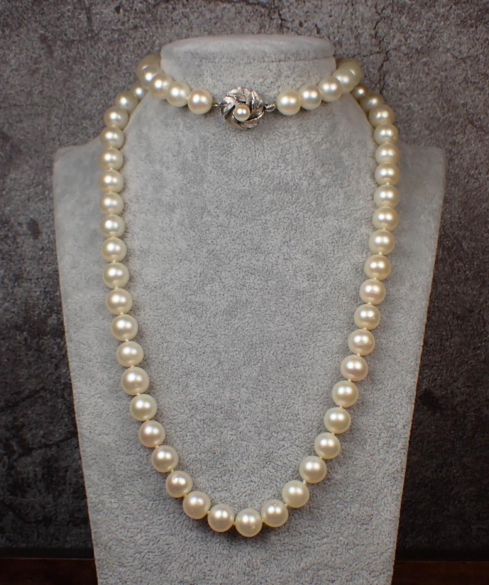 PEARL AND FOURTEEN KARAT WHITE 2ede53