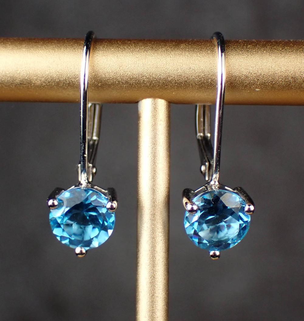 BLUE TOPAZ AND WHITE GOLD EARRINGSBLUE 2ee06d