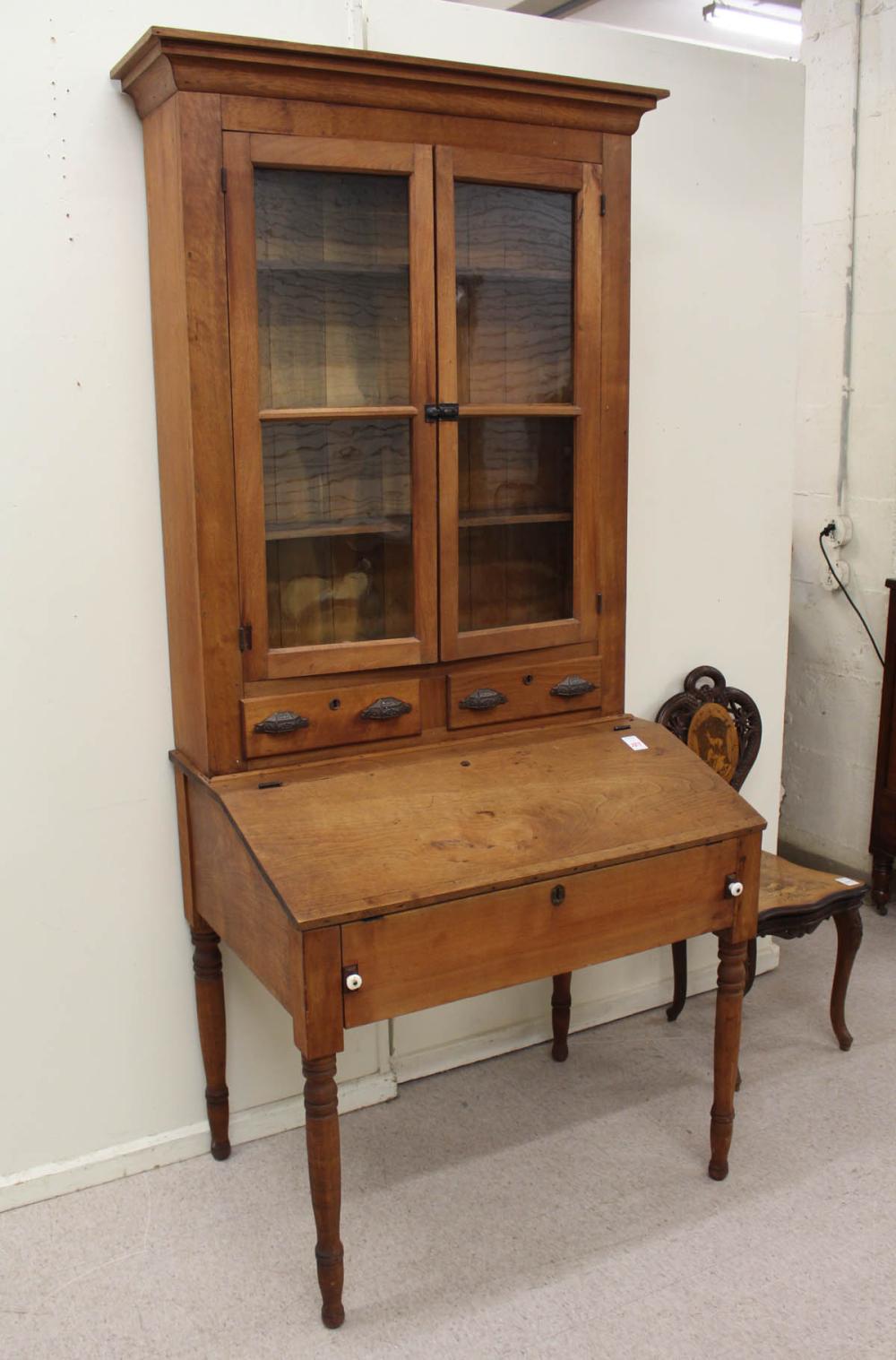 A COUNTRY VICTORIAN SLANT TOP SECRETARY 2ee06f