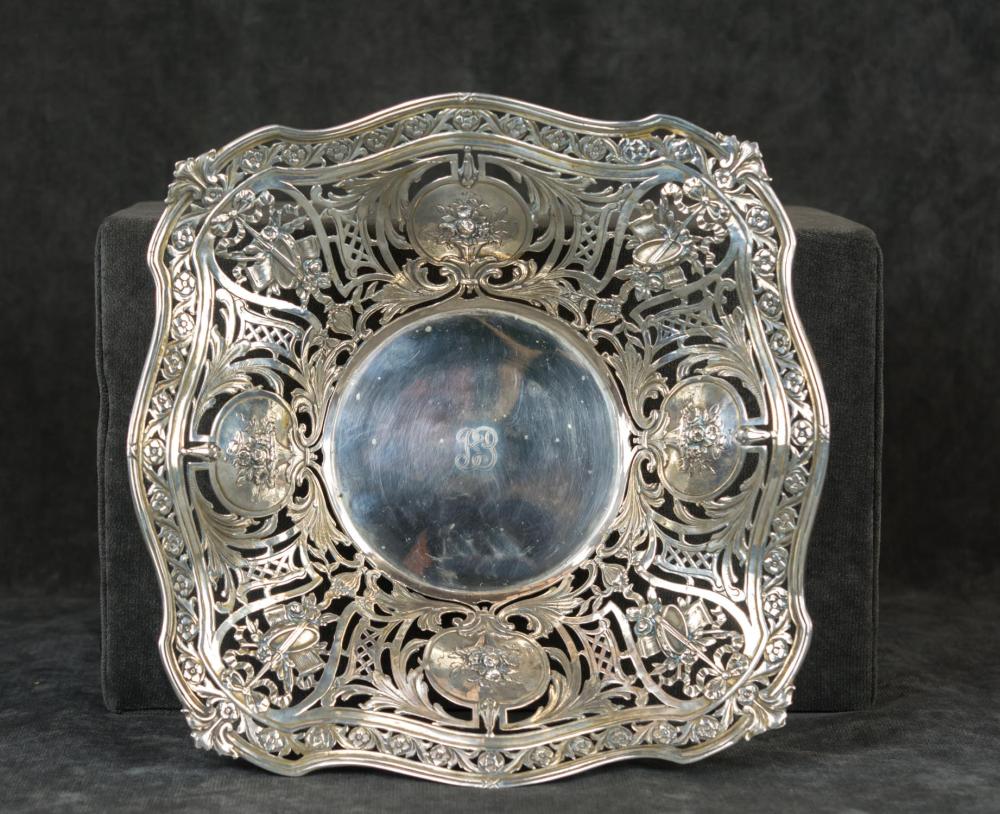 PIERCED SILVER BOWLPIERCED SILVER BOWL,