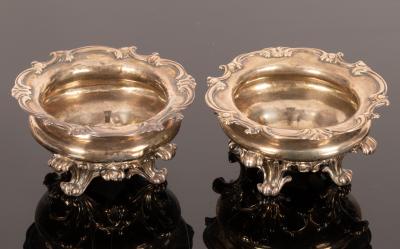 A pair of 19th Century circular 2ee1e0