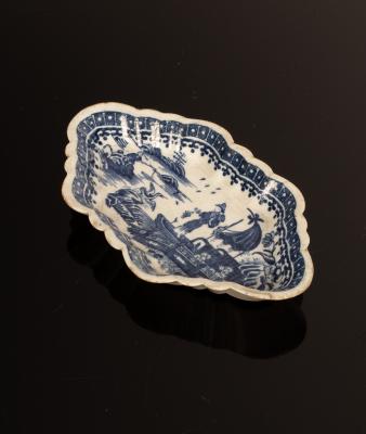 A Caughley Fisherman pattern spoon tray,