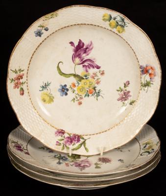 Four Meissen ozier moulded plates  2ee280