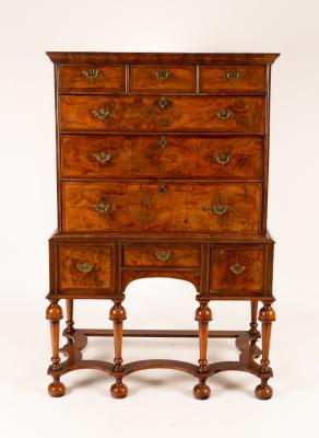 A George II walnut chest of three 2ee39a