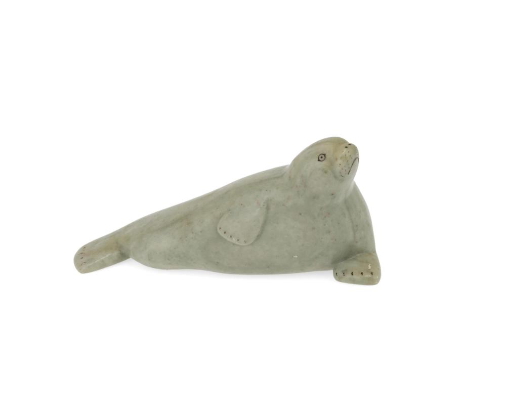 AN INUIT CARVED SOAPSTONE SEALAn 2ee4af